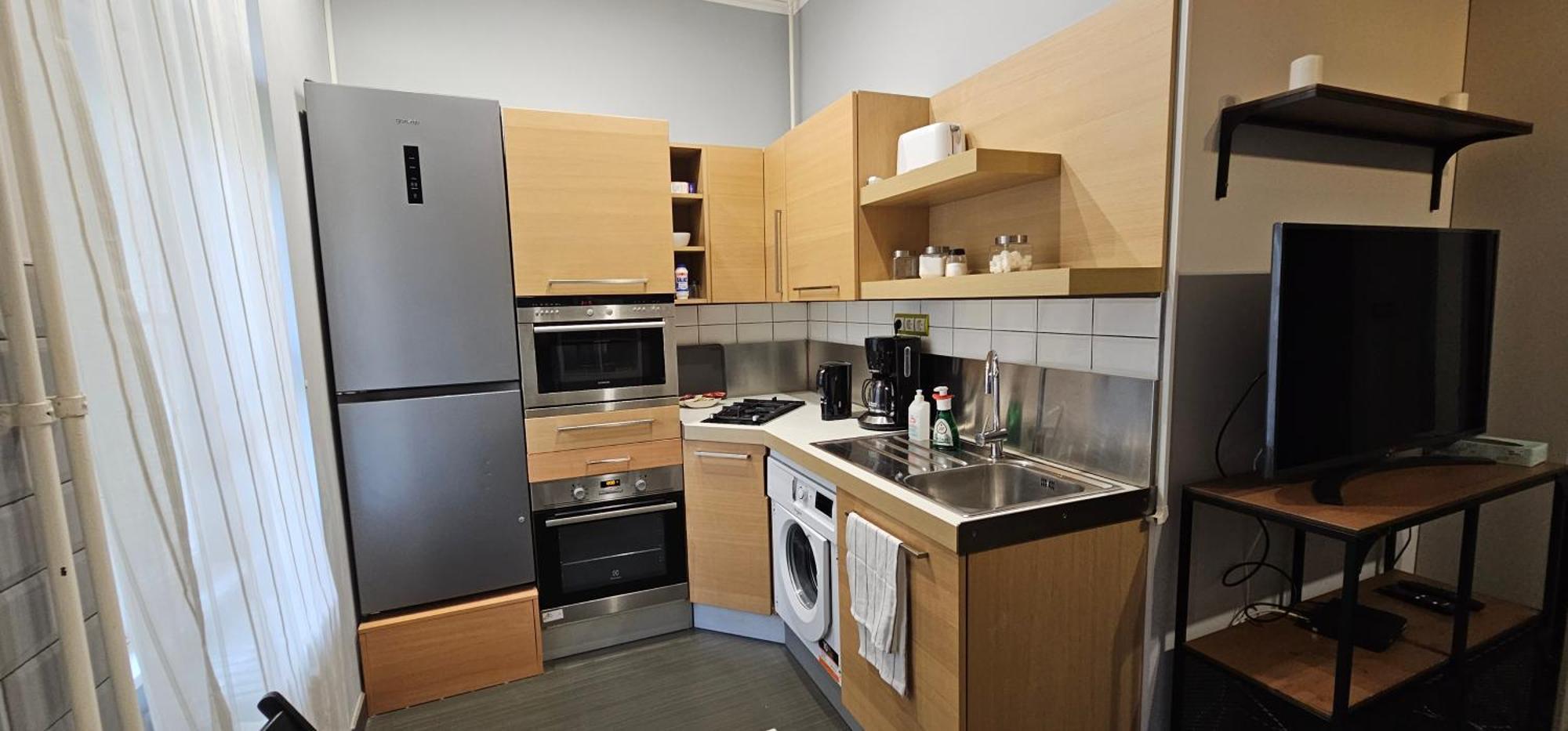 Central Dob Apartman Будапеща Екстериор снимка